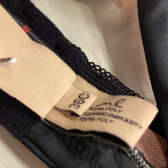 Morgan Lane Pink Lace Bra - Picture 10 of 11